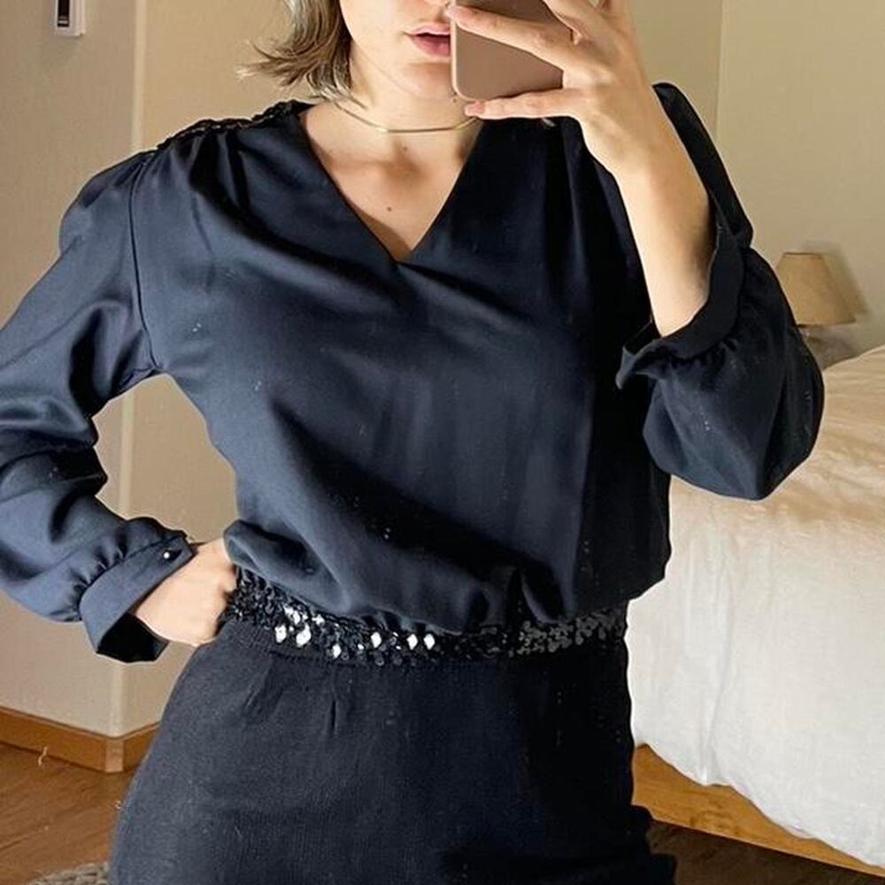 Popcorn Fashion Women's Medium Blouse Black Vintage Holiday Long Sleeve Sequins